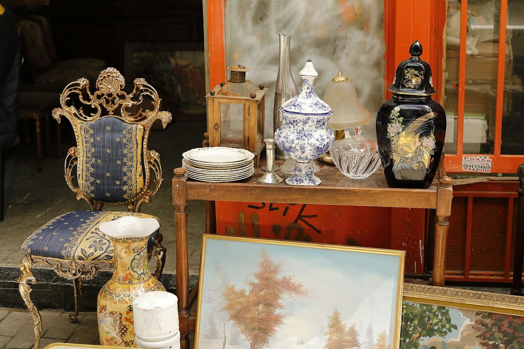 Antiquités et objets d’art – estimation à Gattières