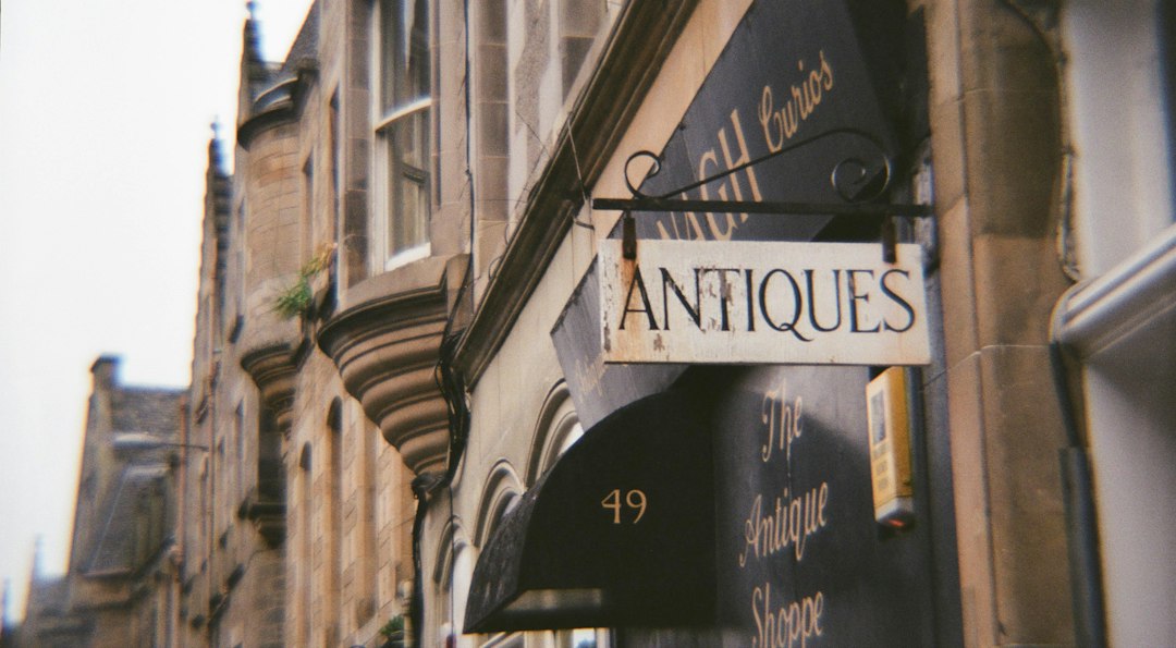 Antiquités et objets d’art – estimation à Saint-Paul-de-Vence